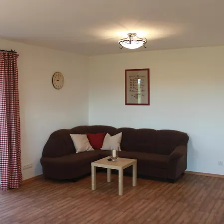 Urlaubshof Grimm Apartment Egling