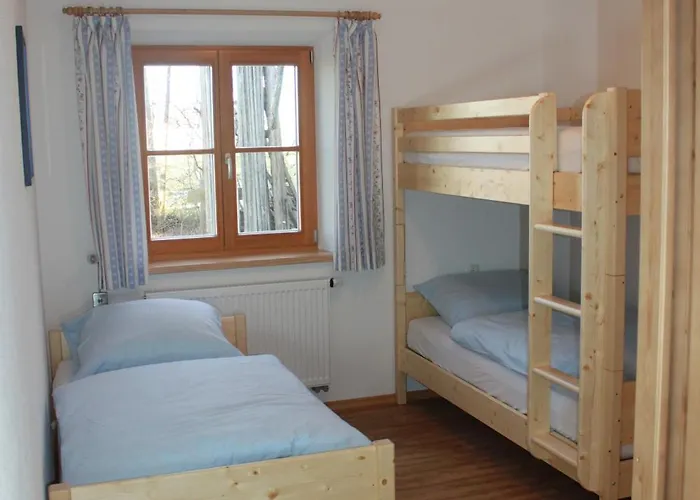 Urlaubshof Grimm * Egling