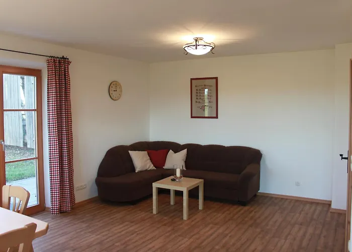Urlaubshof Grimm Apartment Egling